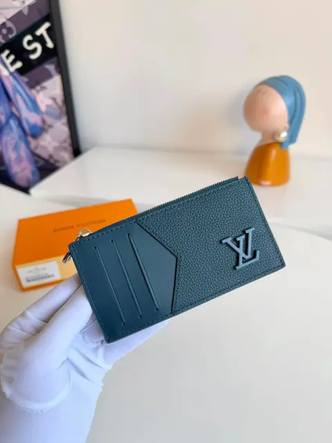 Louis Vuitton Zipper Wallet