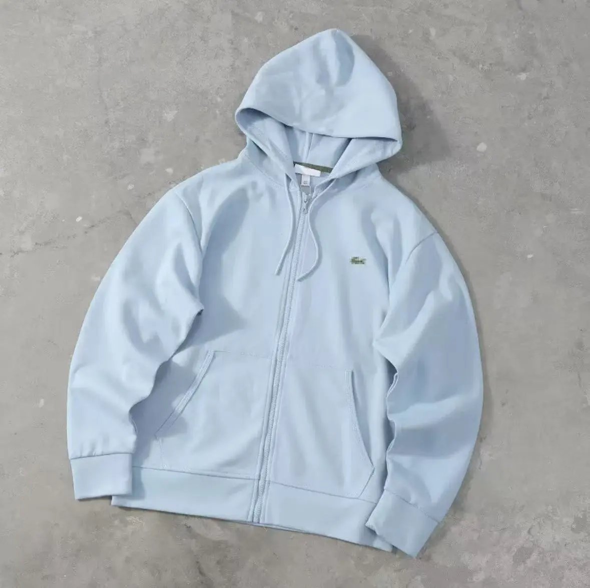 Hooded Crocodile  18