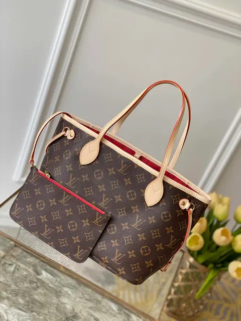 Louis Vuitton Neverfull GM Monogram Tote Bag