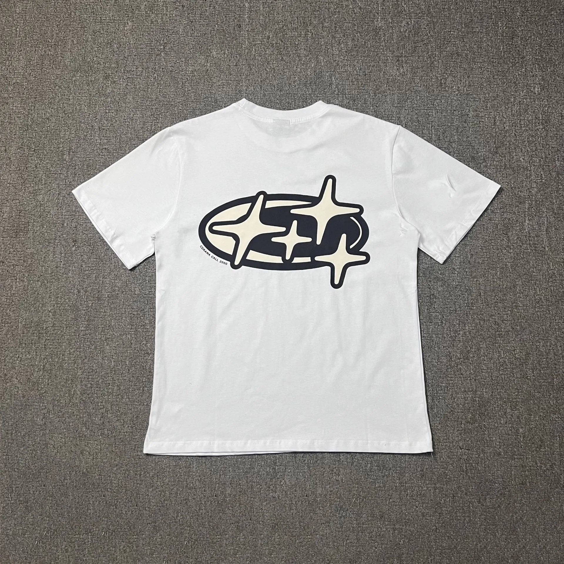 DC04 白色