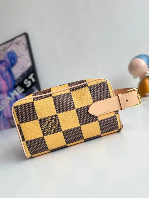 Louis Vuitton Damier Azur Pochette Accessories