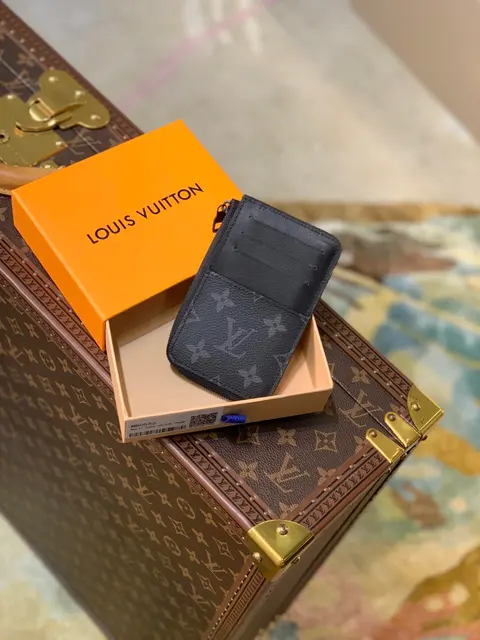 Louis Vuitton Monogram Card Holder