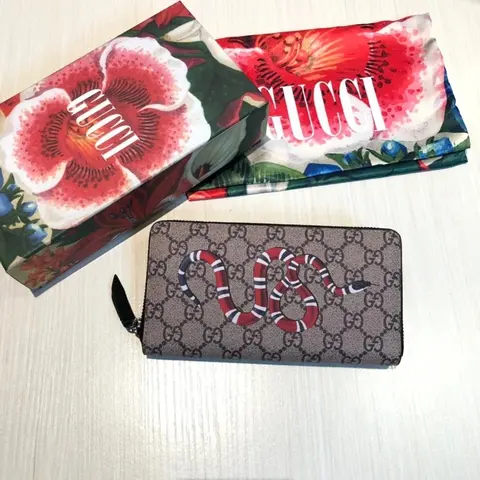 Gucci Snake Print GG Supreme Zip Around Wallet