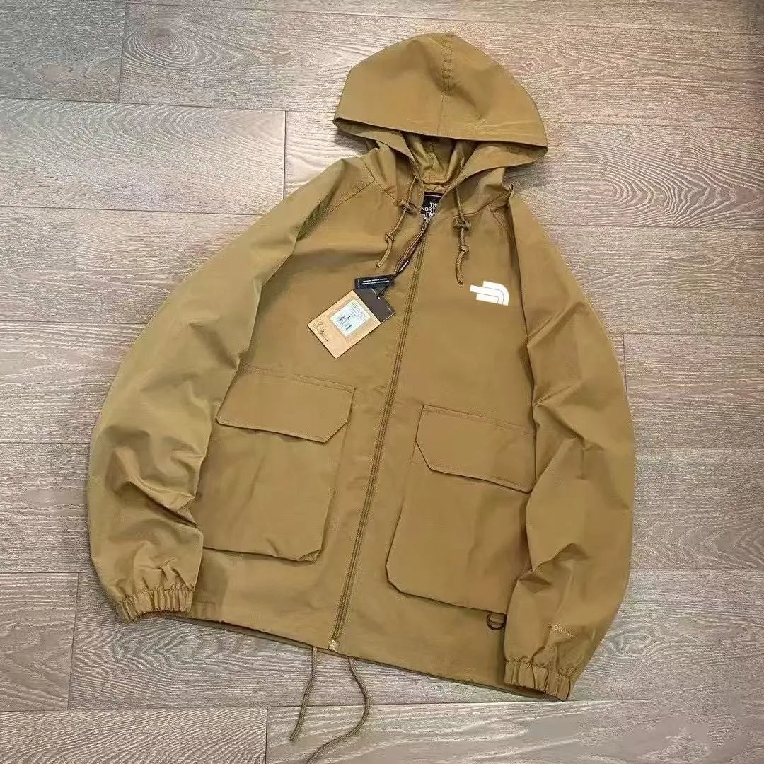 卡其色