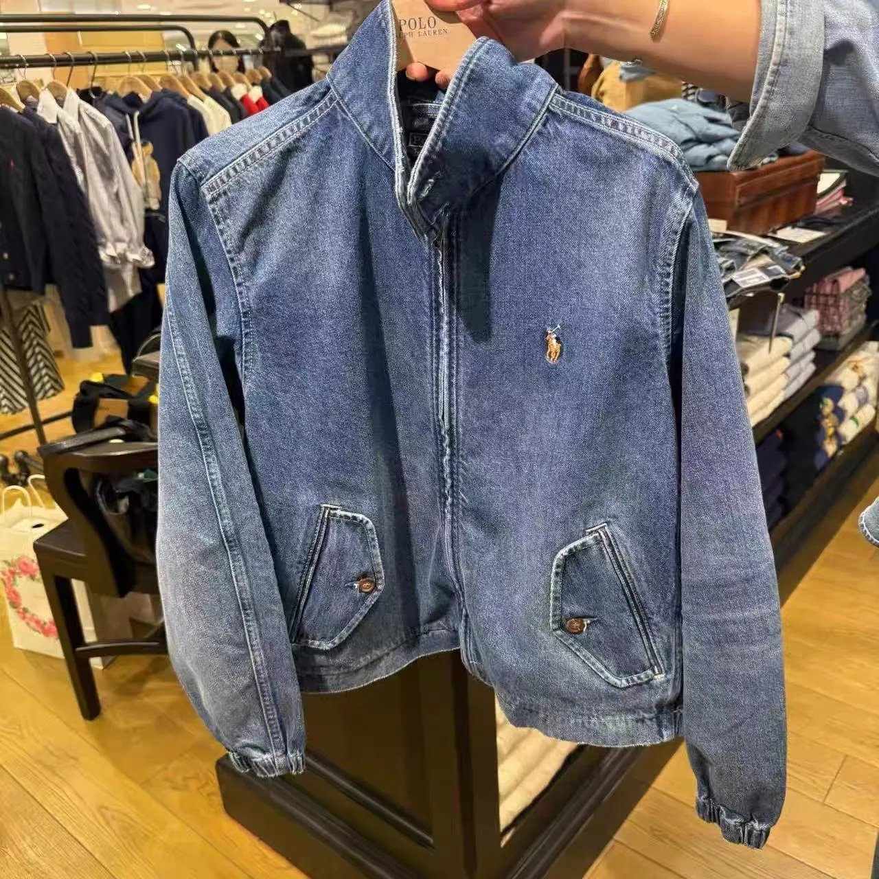 牛仔蓝 Denim Blue