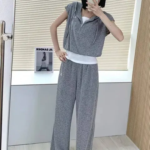 Gray Sleeveless Hooded Top and Wide-Leg Pants Set