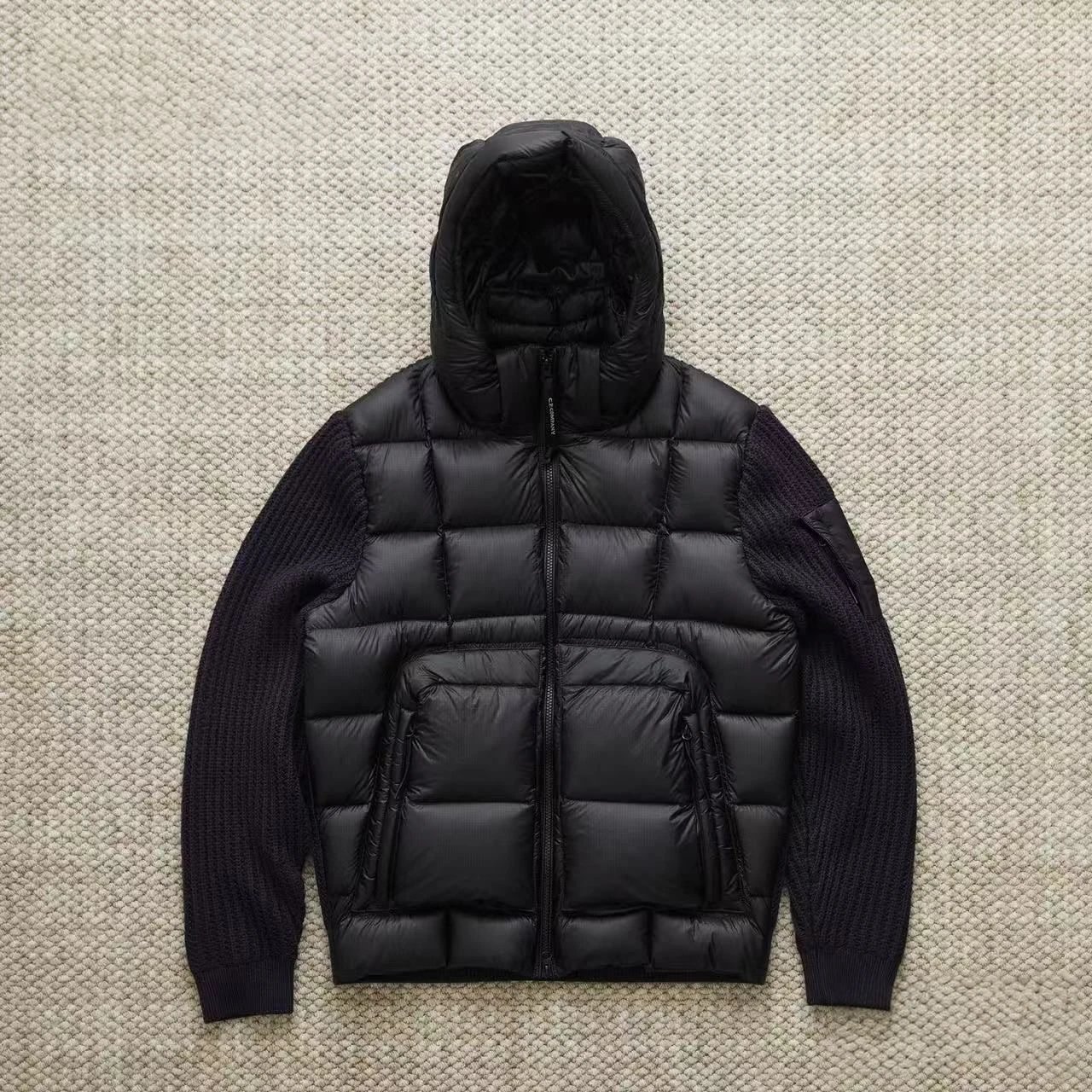 针织拼接羽绒服（90%白鸭绒）-黑色 预售10天