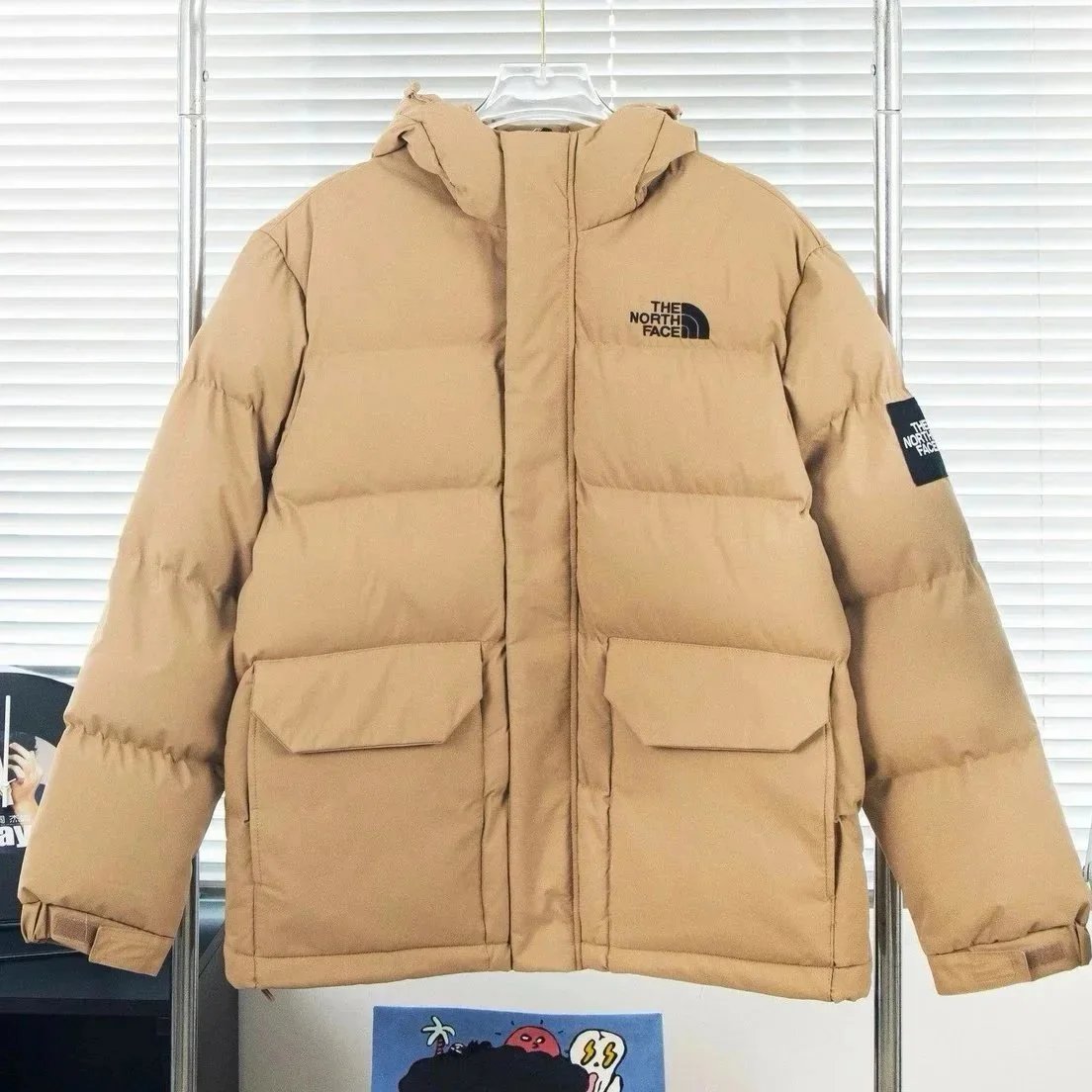 1 Khaki