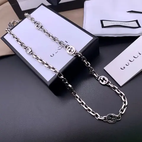 Gucci Interlocking G Chain Bracelet