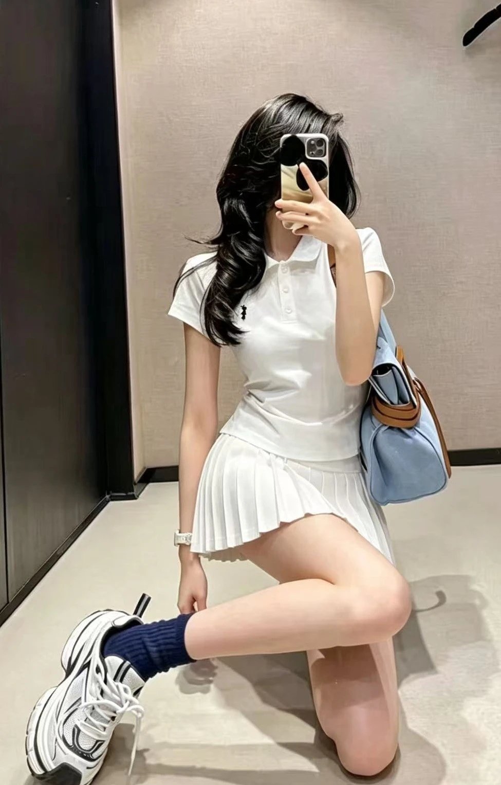 白色