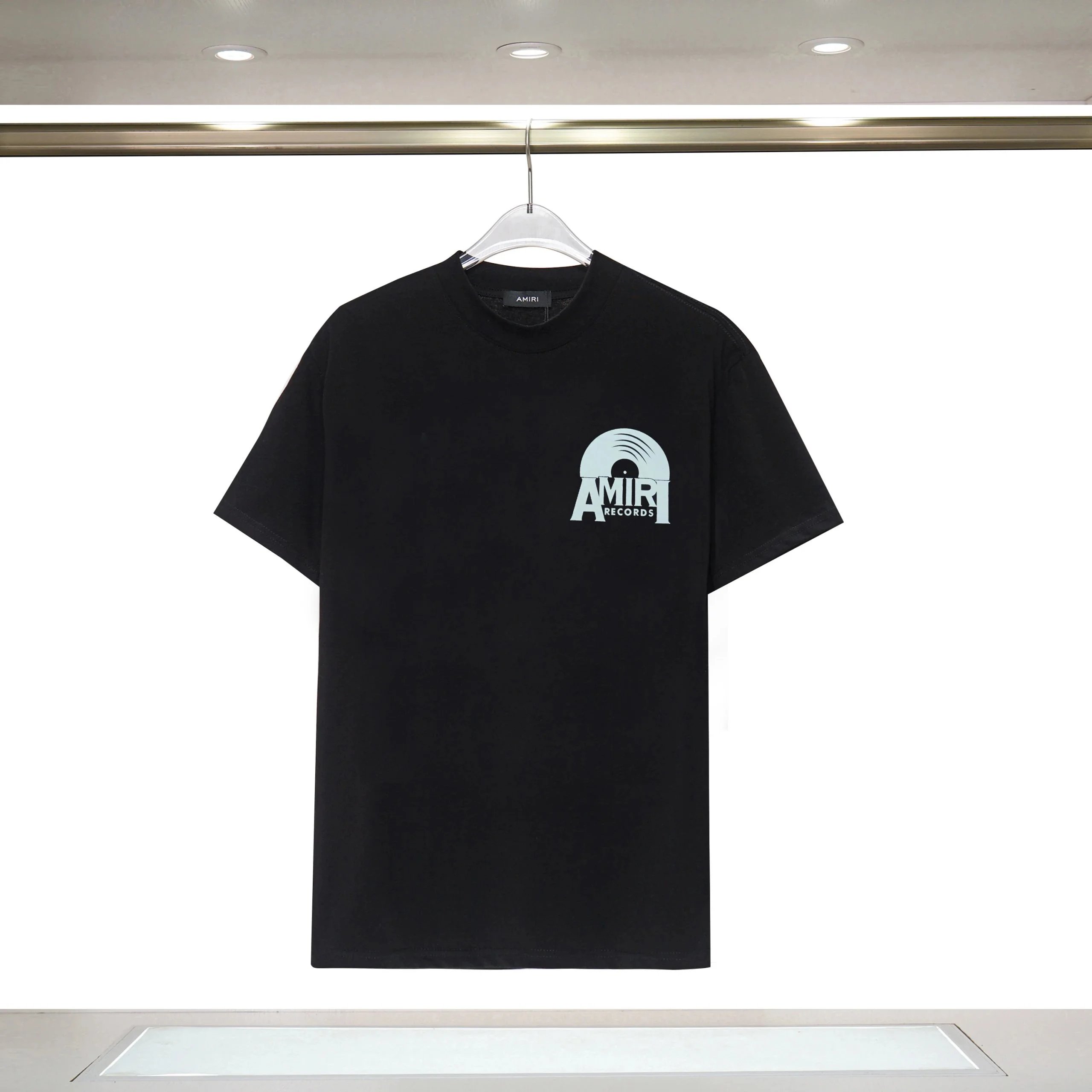 18黑色