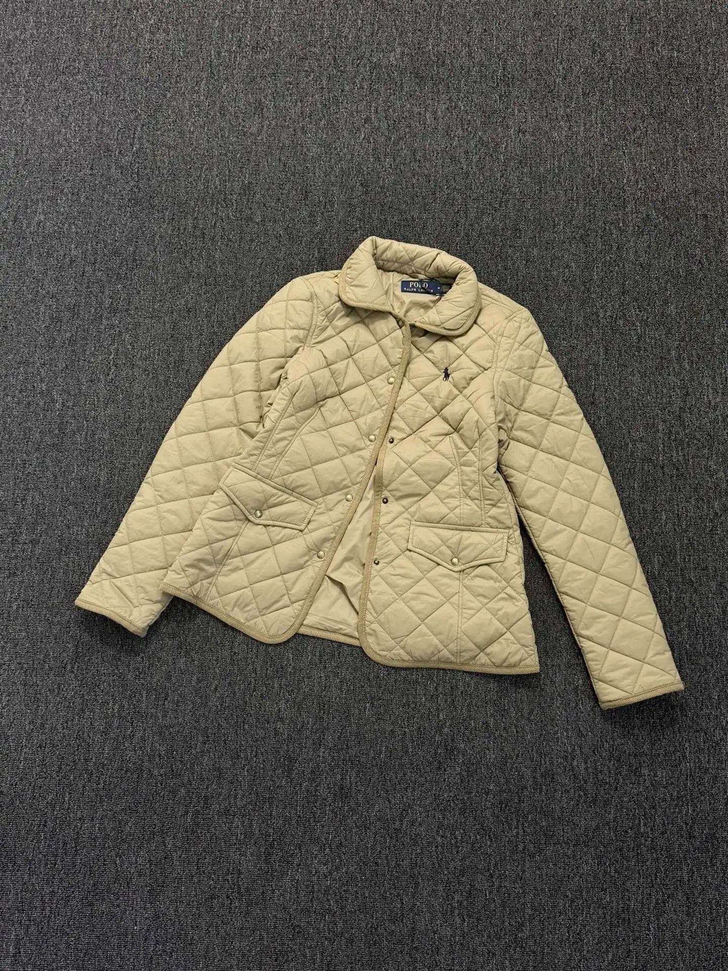 卡其色Khaki