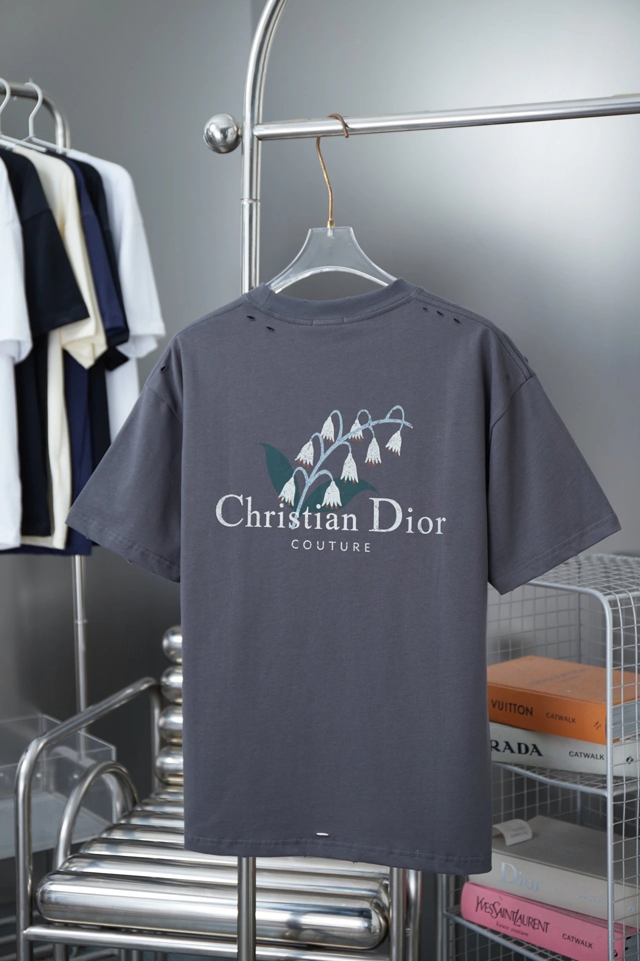 C*hristian  D*ior