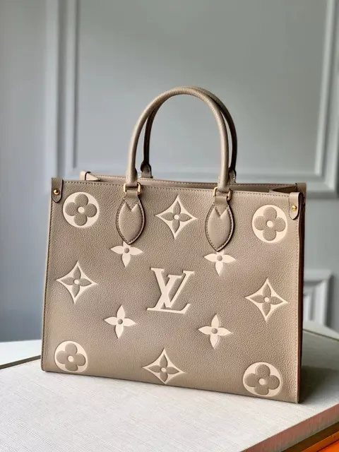 Louis Vuitton Monogram Canvas Tote Bag
