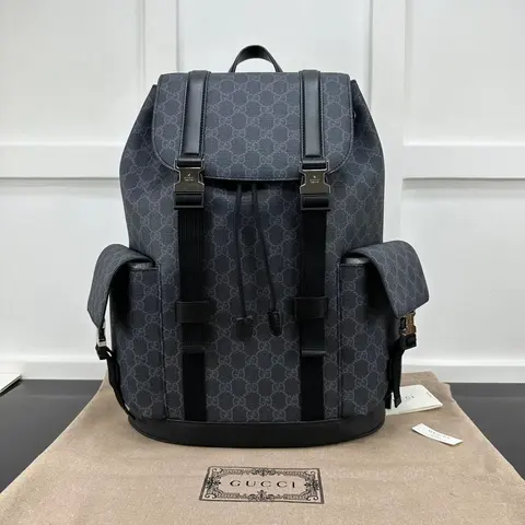 Gucci GG Supreme Backpack
