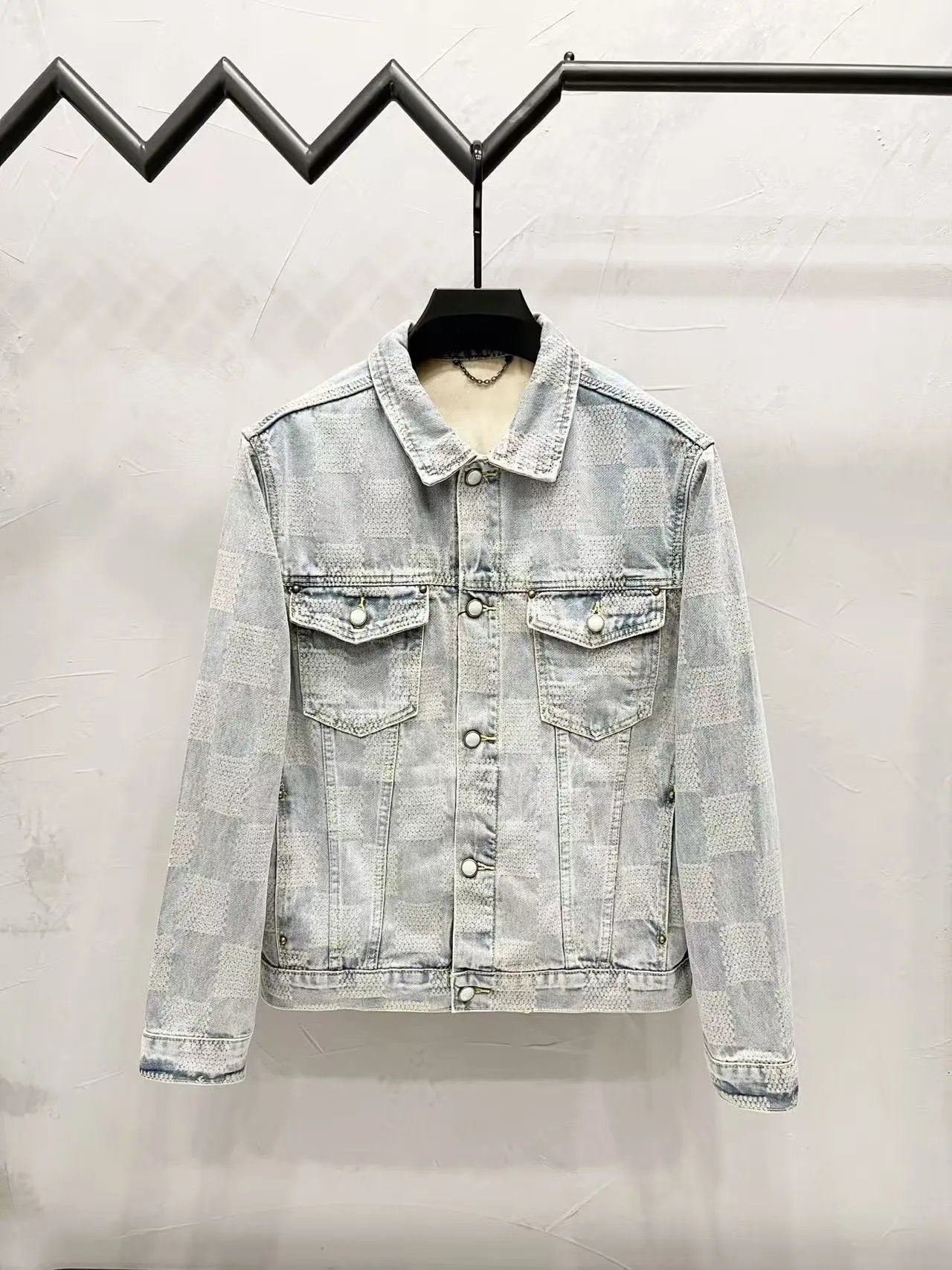 17*Top quality