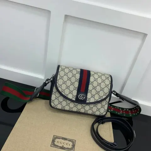 Gucci Ophidia GG Supreme Crossbody Bag