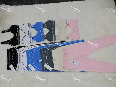 alo Yoga Activewear Set - Bra and Leggings Collection