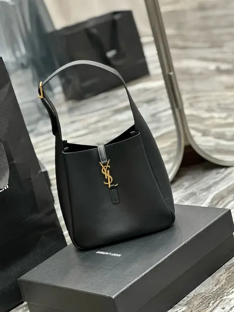 Saint Laurent Black Leather Shoulder Bag