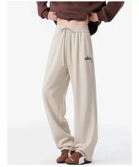 alo Yoga Sweatpants