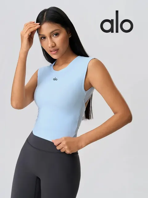 alo Yoga Sleeveless Crop Top