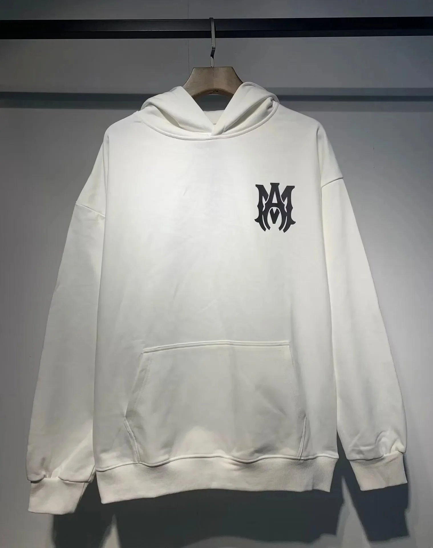 856 白色