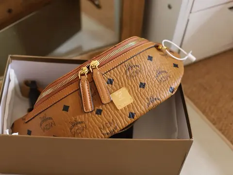 MCM Visetos Zip Around Wallet