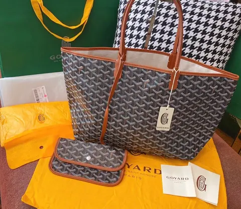 Goyard Saint Louis Tote Bag with Matching Wallet