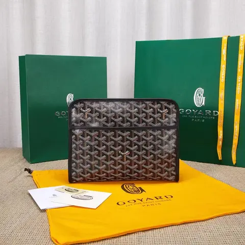 Goyard Clutch Bag with Signature Monogram Pattern