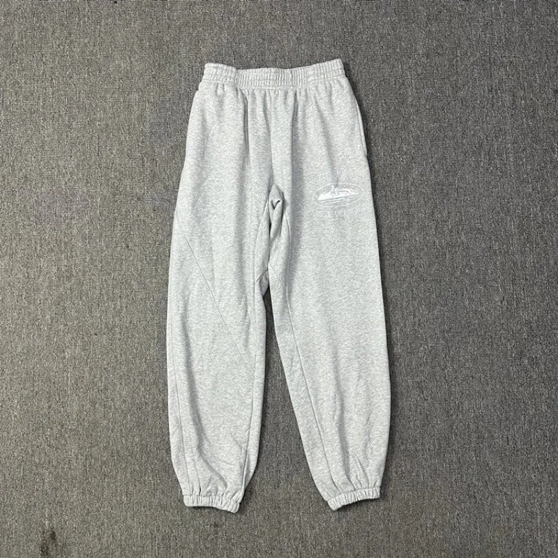 RU联名款裤子灰色
