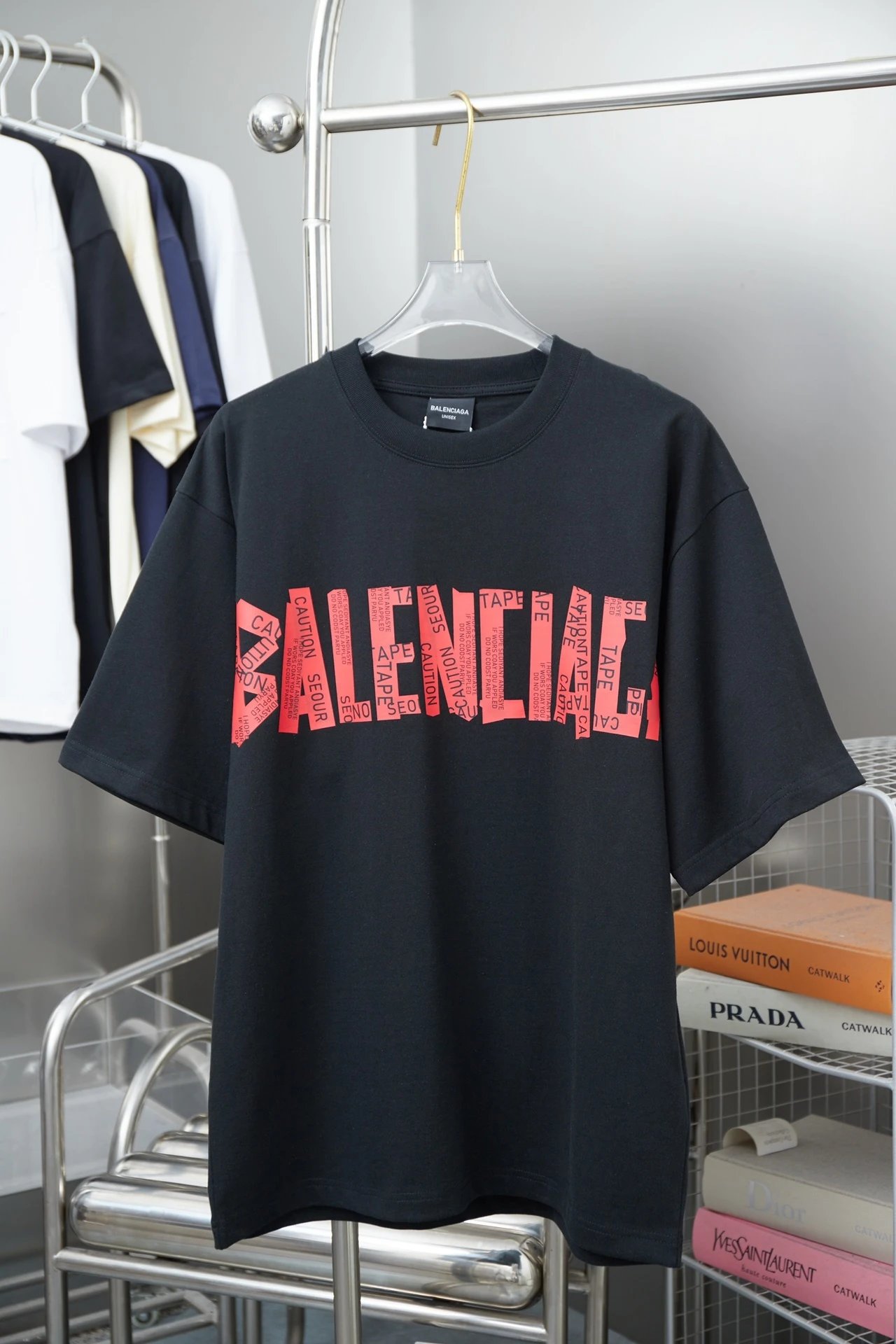 Bal*enciaga