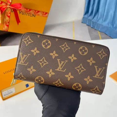 Louis Vuitton Monogram Zip Around Wallet