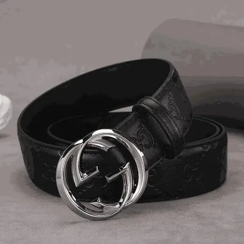 Gucci Black Leather Belt with Interlocking G Buckle