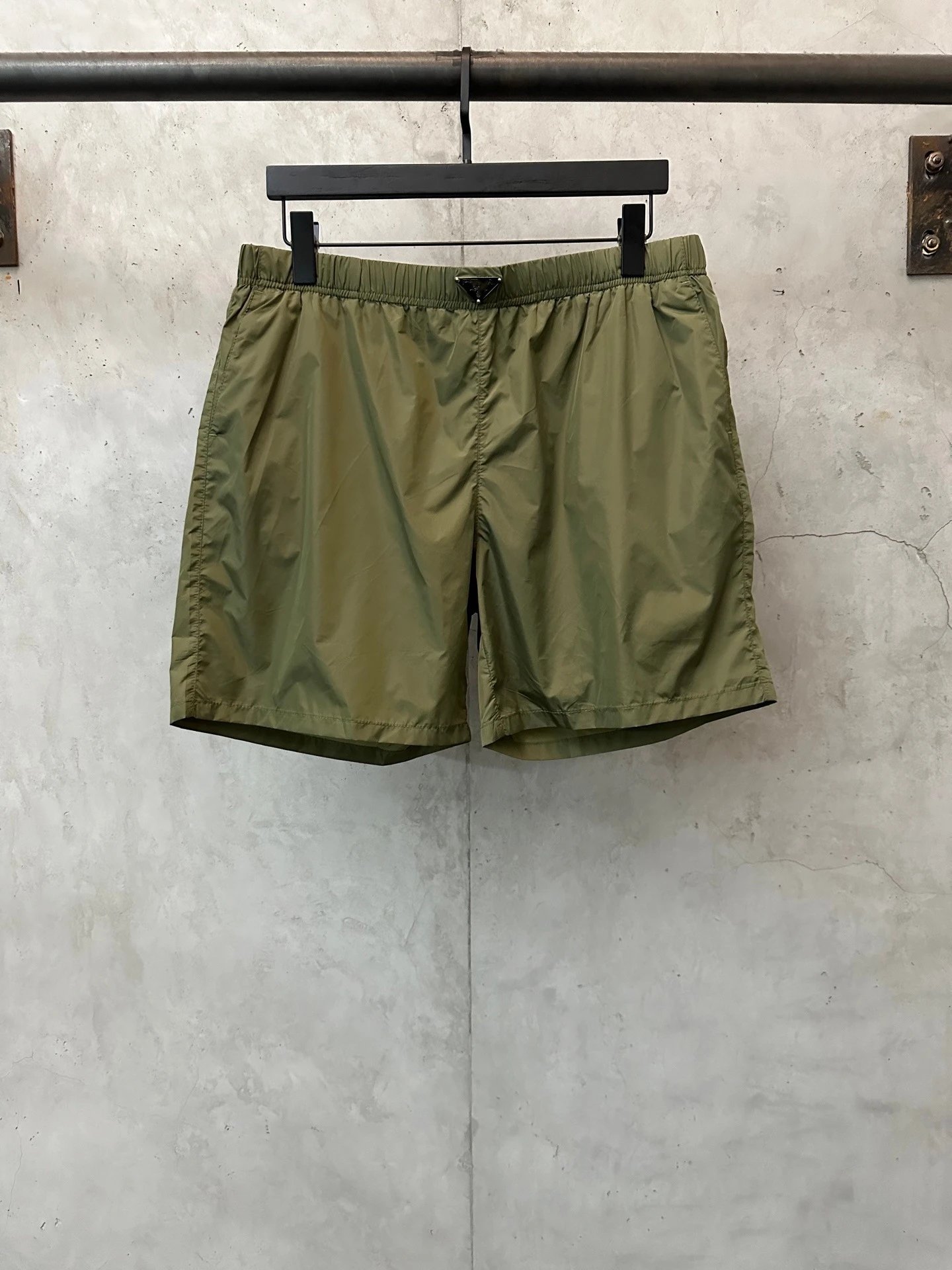 绿色