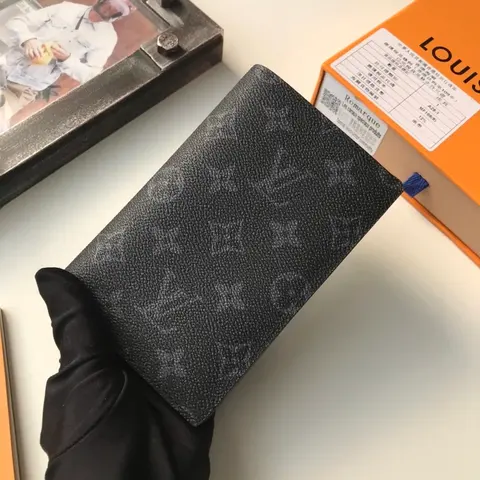 Louis Vuitton Monogram Empreinte Leather Wallet