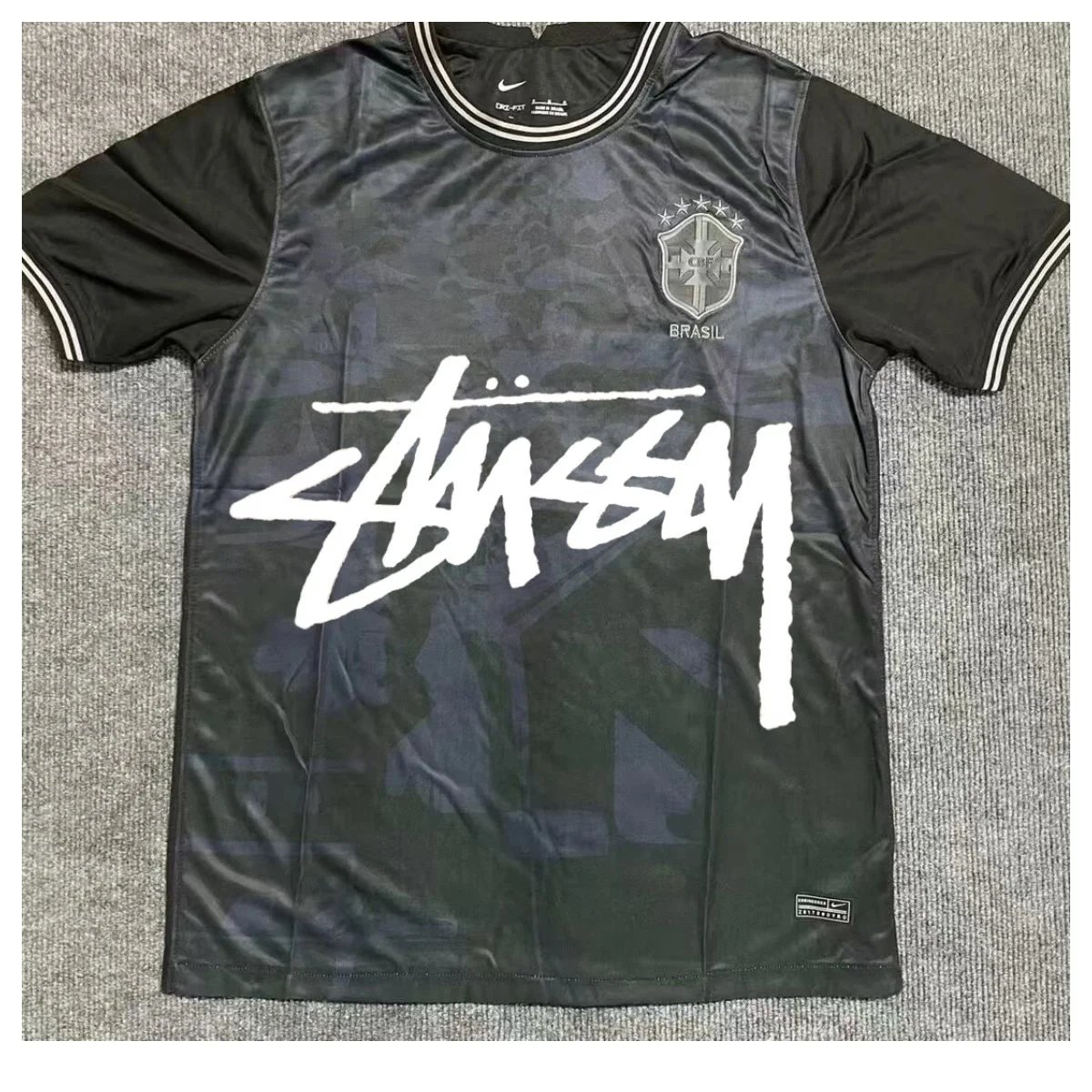 Stussy巴西黑色特别版