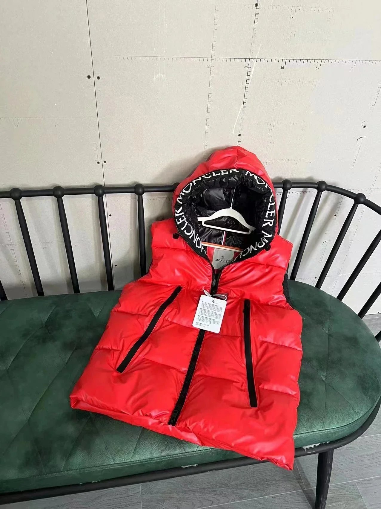 Vest-3