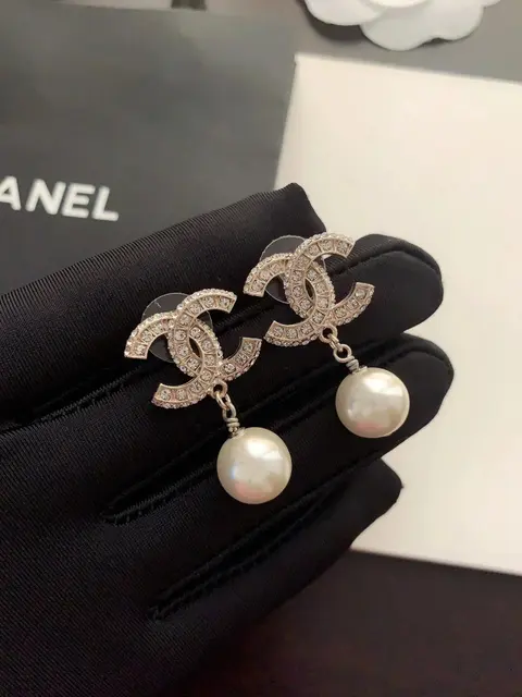 Chanel CC Logo Pearl Drop Earrings