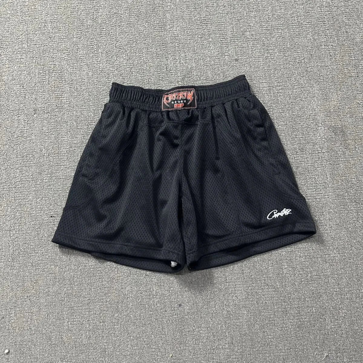 657 黑色