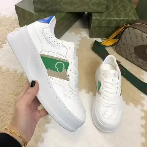 Gucci White Leather Sneakers with Green Web Detail