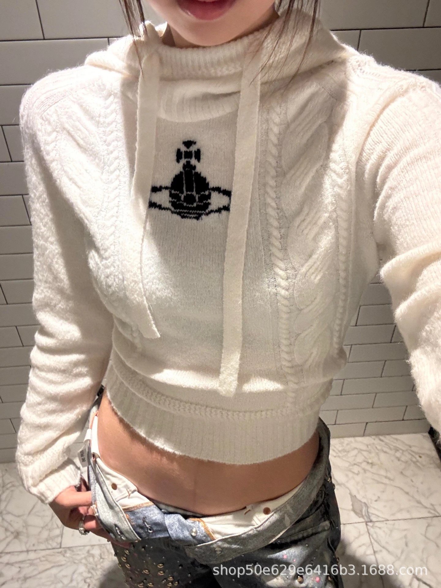 白色