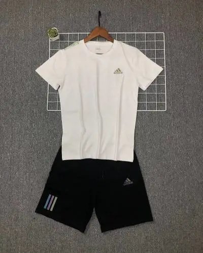 AD521147白色