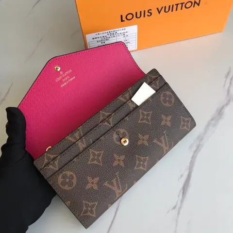Louis Vuitton Monogram Canvas Wallet