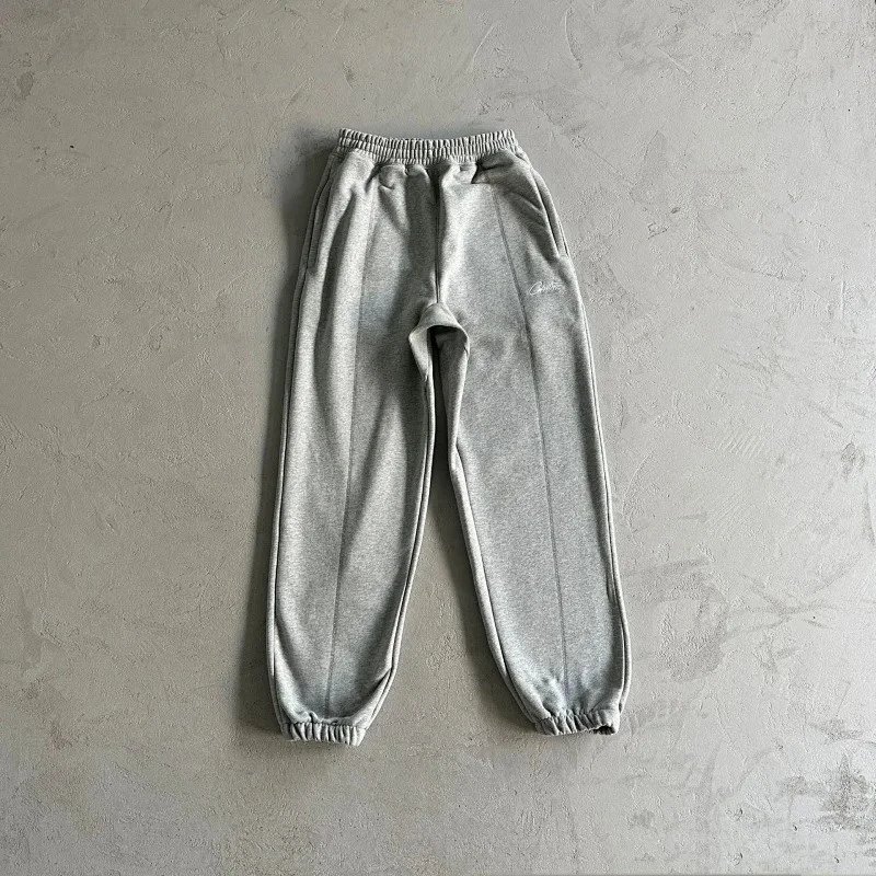 灰裤子