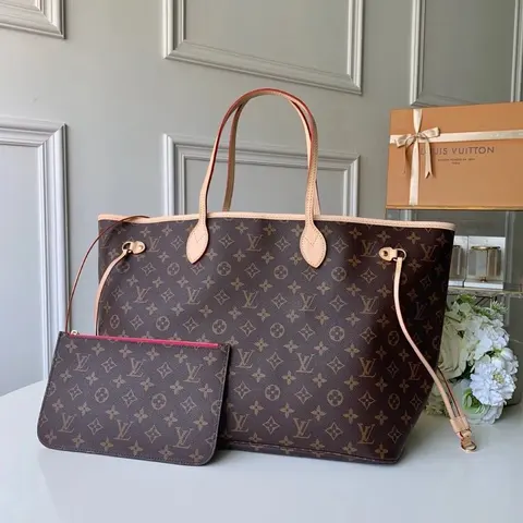 Louis Vuitton Neverfull Tote Bag with Pochette