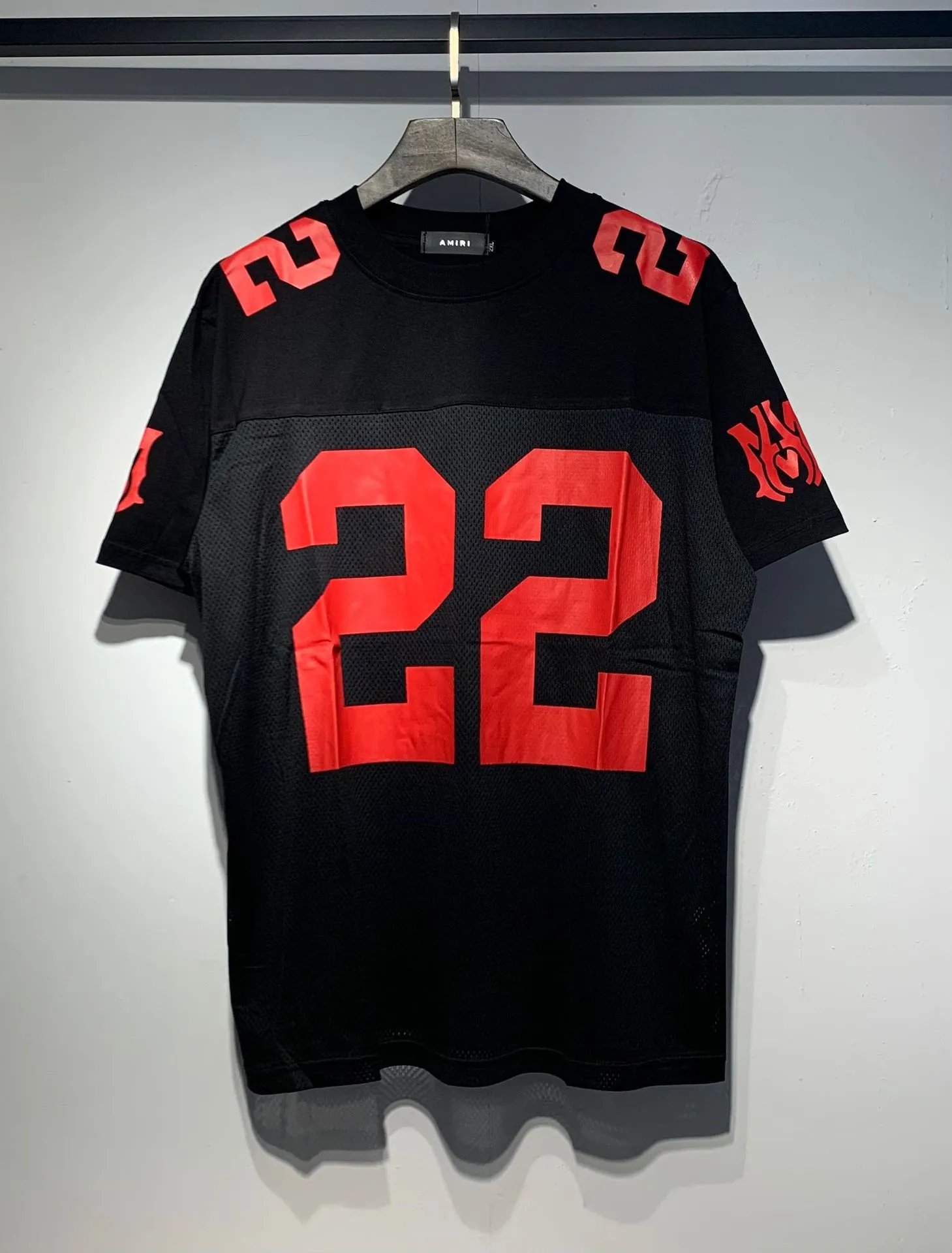 22