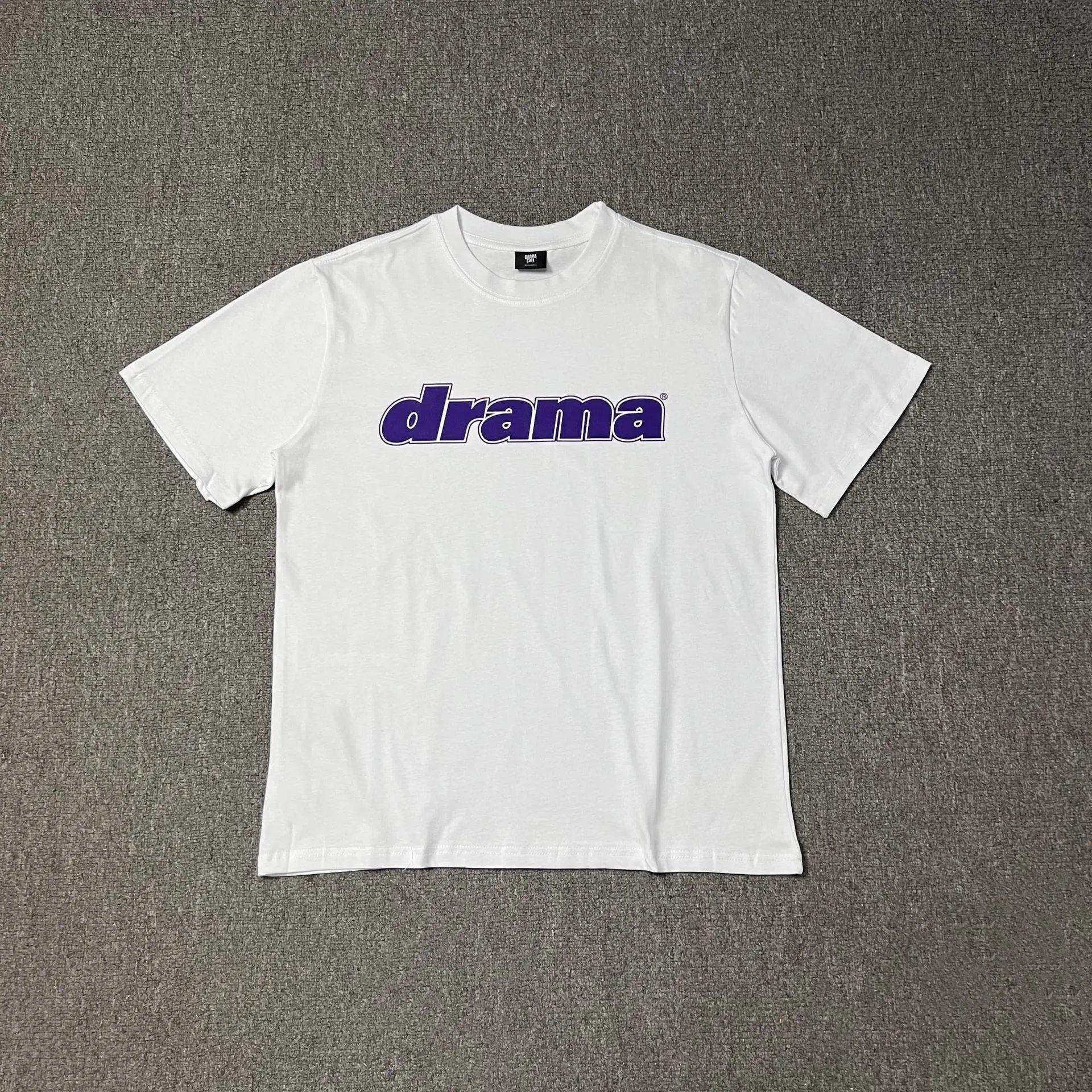 DC01 白印紫