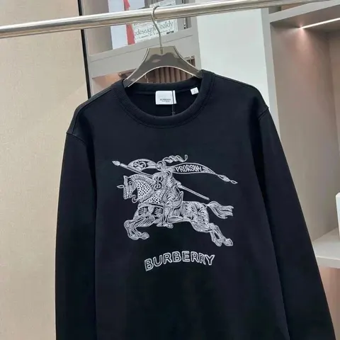 Burberry Equestrian Knight Embroidered Sweatshirt