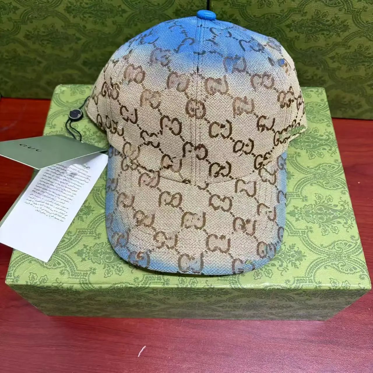蓝色
