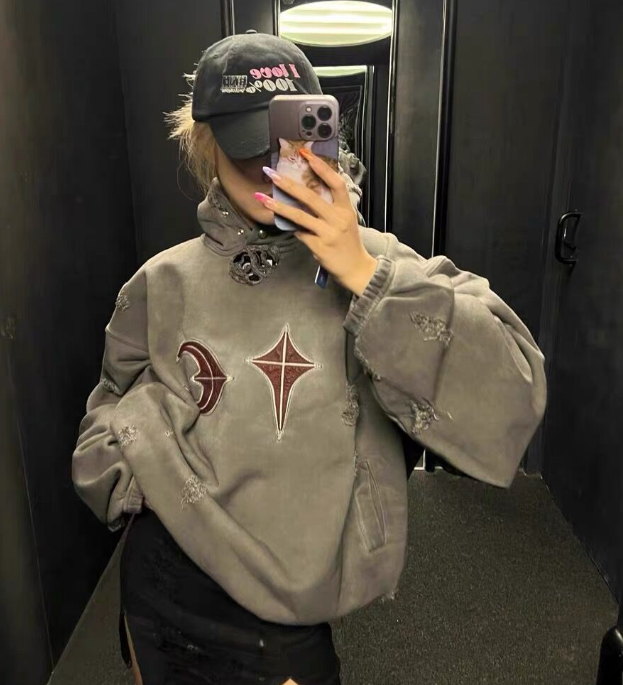 潮牌宽松连帽卫衣卡其色